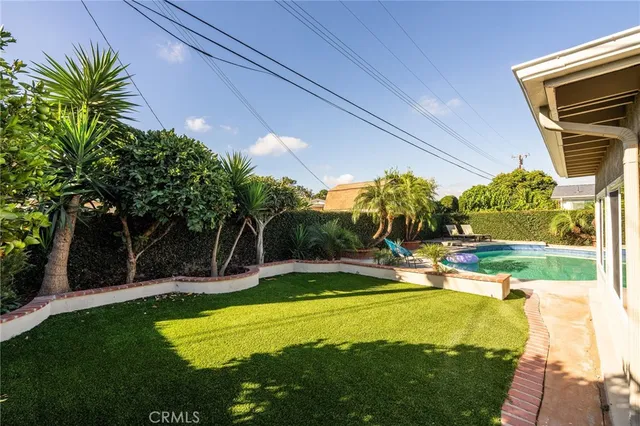 $1,279,000 | 2302 Lori Lane, Santa Ana, CA 92706