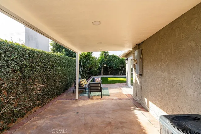 $1,279,000 | 2302 Lori Lane, Santa Ana, CA 92706