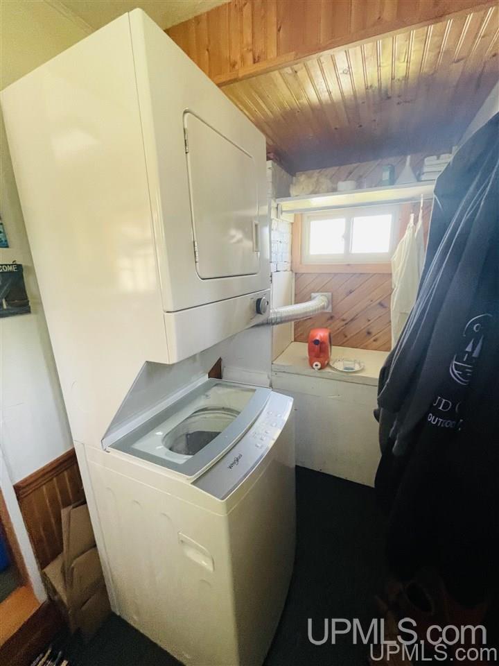 954 Ash Road Manistique, MI 49854 - Photo 22 of 42 Gallery Image 22
