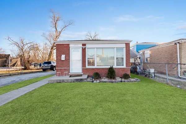 $150,000 | 14564 Spaulding Avenue, Harvey, IL 60426