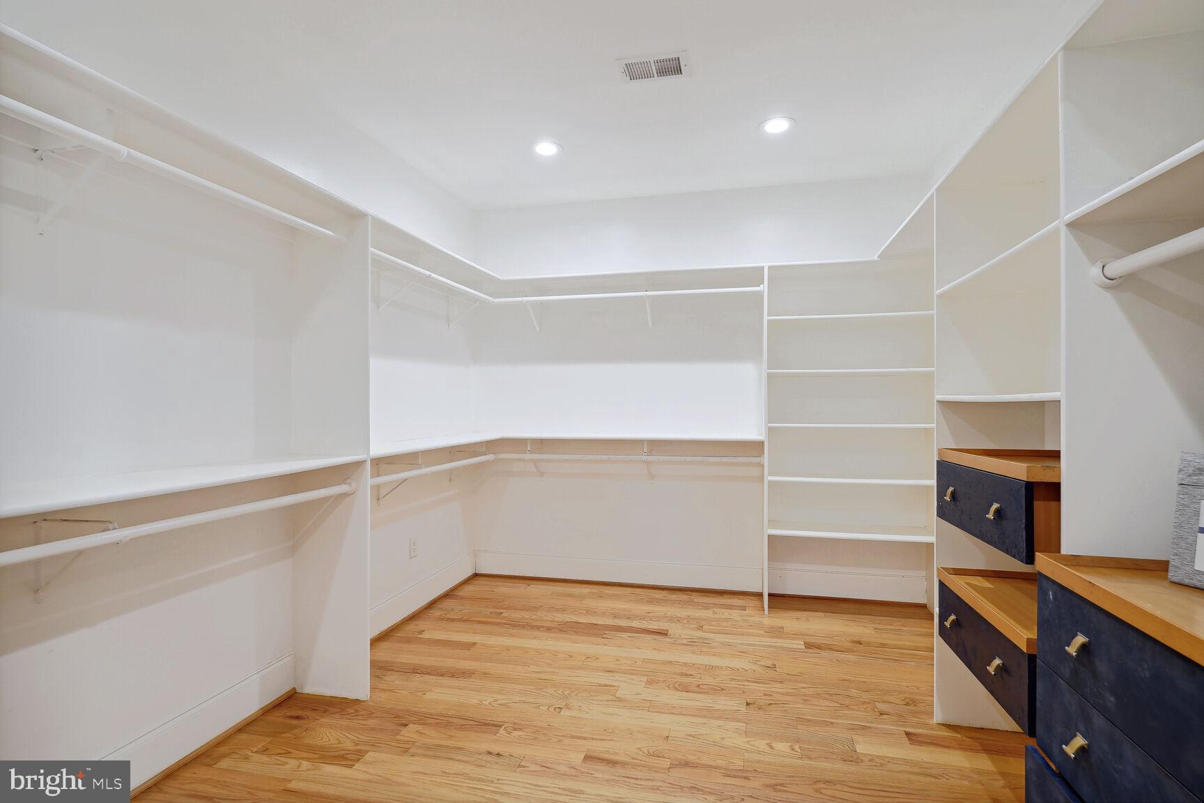 10813 Lockland Road Potomac, MD 20854 - Photo 35 of 73 a view of an empty room with closet and a window