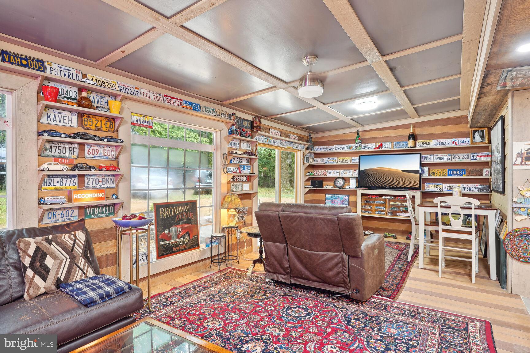 10813 Lockland Road Potomac, MD 20854 - Photo 58 of 73 Family Room