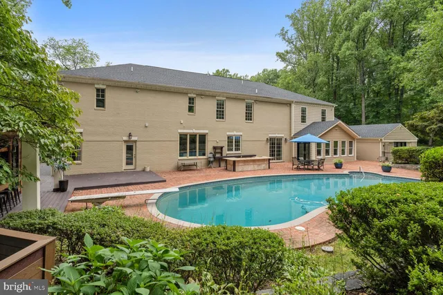 $3,650,000 | 10813 Lockland Road, Potomac, MD 20854