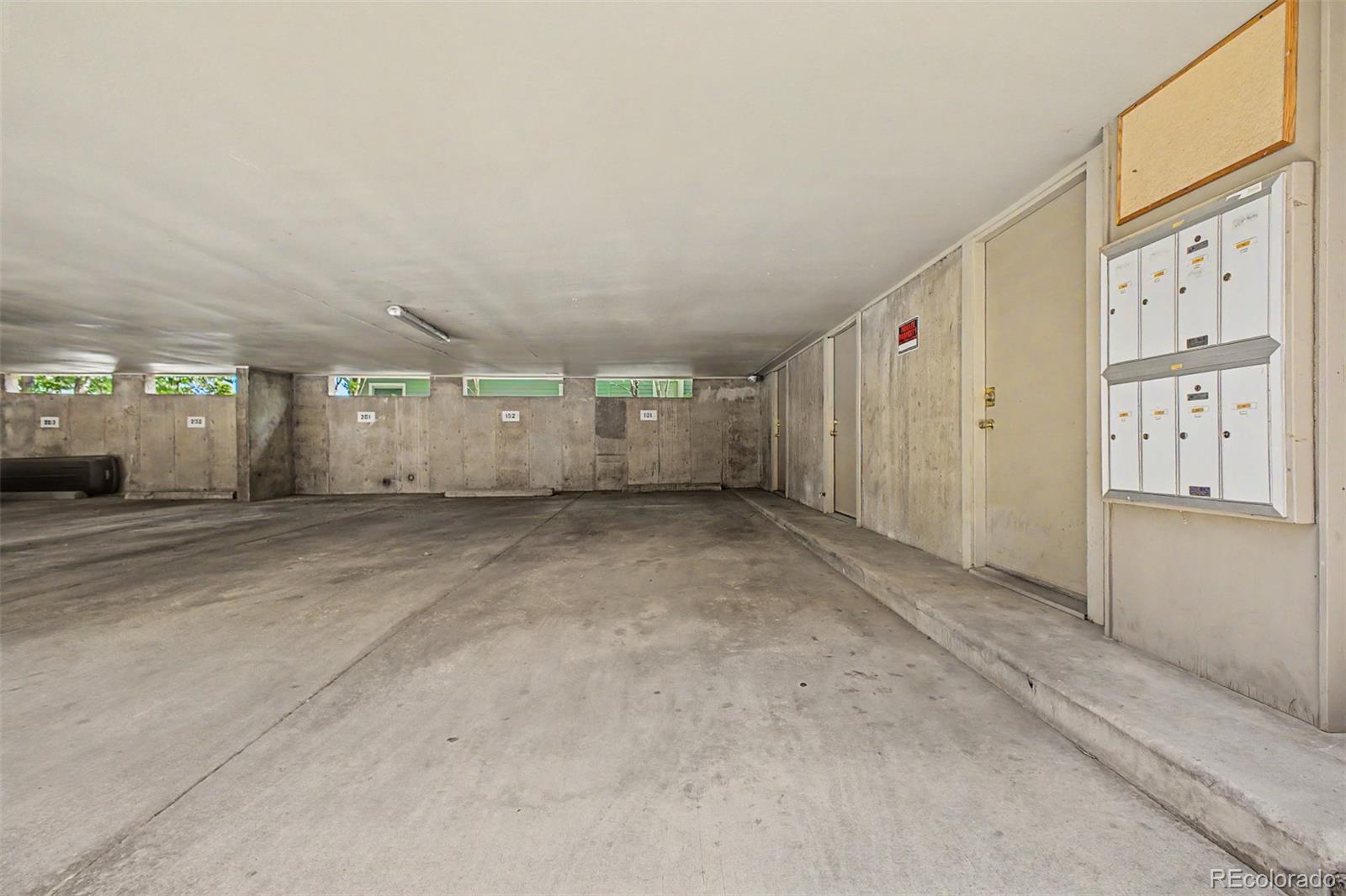 1812 17th Street, Unit 101S Boulder, CO 80302 - Photo 17 of 18 a view of an empty room