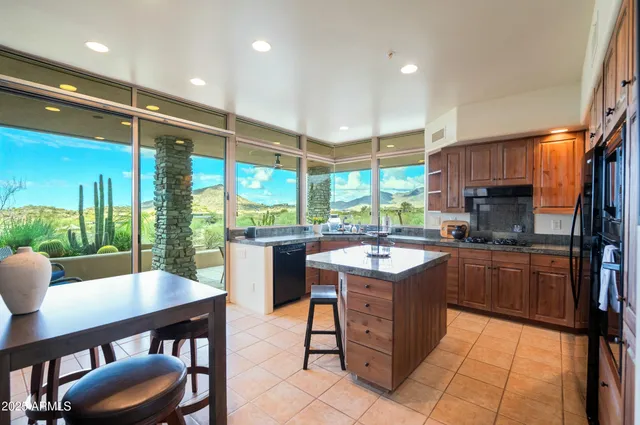 $7,500 | 10214 East Old Trail Road, Scottsdale, AZ 85262