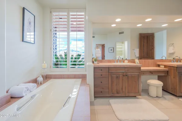 $7,500 | 10214 East Old Trail Road, Scottsdale, AZ 85262