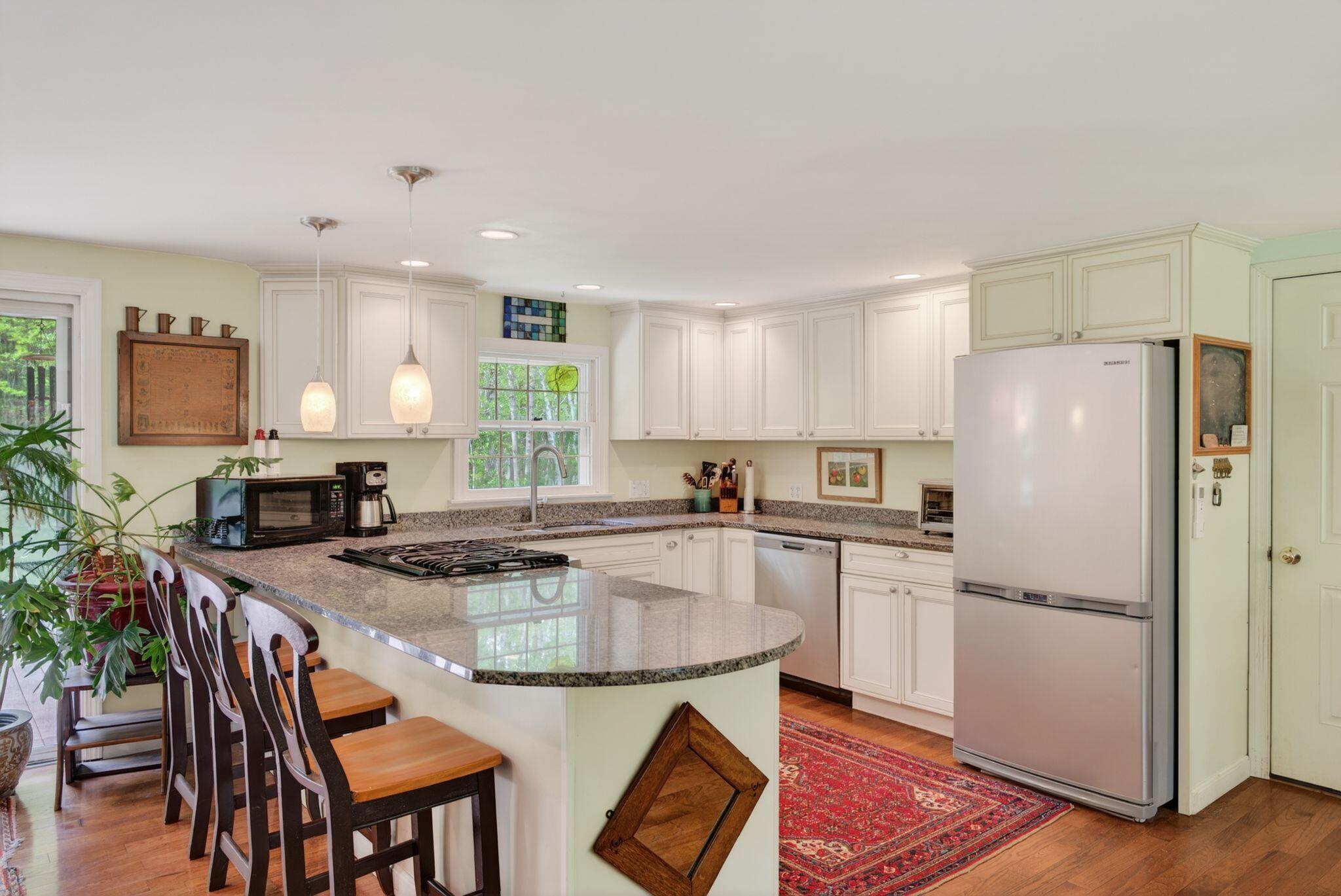 302 Foreside Road Topsham, ME 04086 - Photo 5 of 52 46_DSC07496