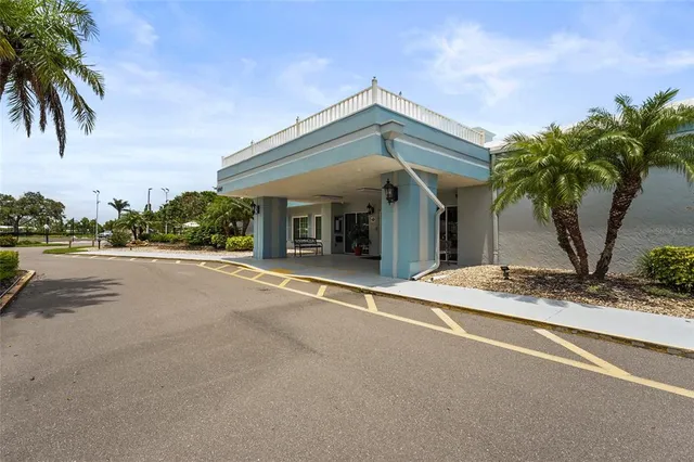 $243,000 | 8470 Imperial Circle, Palmetto, FL 34221