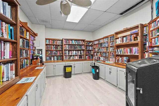 $243,000 | 8470 Imperial Circle, Palmetto, FL 34221