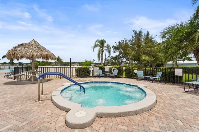 $243,000 | 8470 Imperial Circle, Palmetto, FL 34221