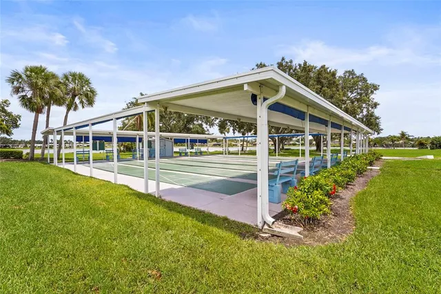 $243,000 | 8470 Imperial Circle, Palmetto, FL 34221