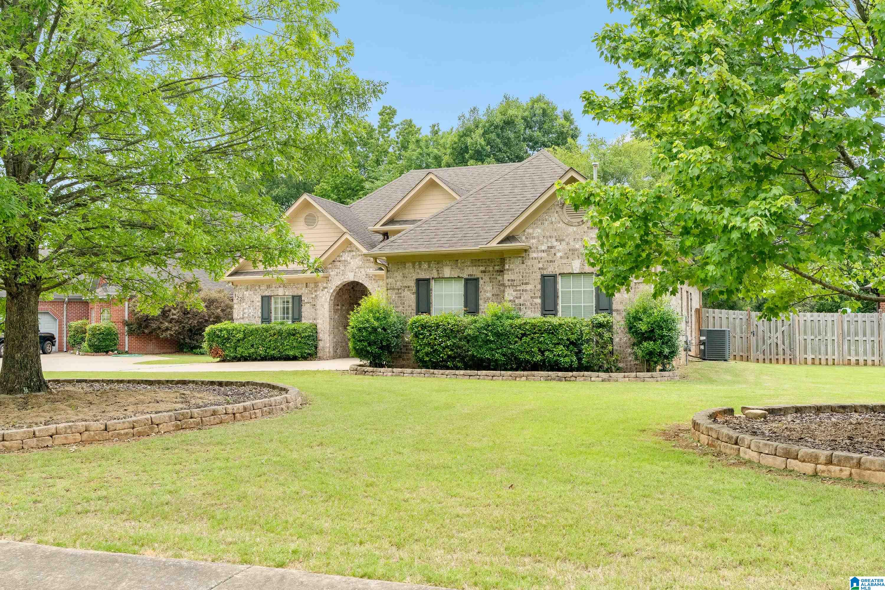 122 Penhale Park Road Helena, AL 35080 - Photo 2 of 27