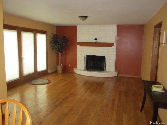 8241 Hampton Road Grosse Ile, MI 48138 - Photo 8 of 24 IMG_6870