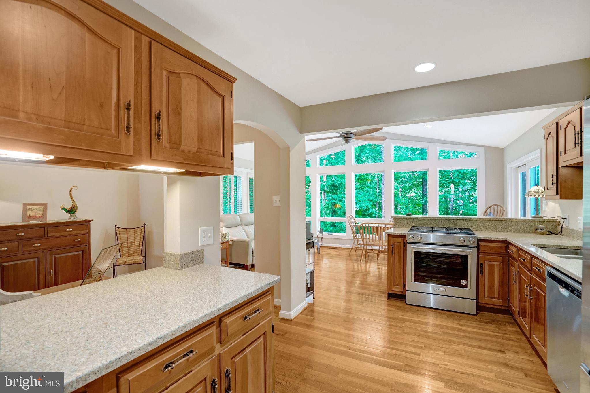 8640 Victoria Road Springfield, VA 22151 - Photo 39 of 75