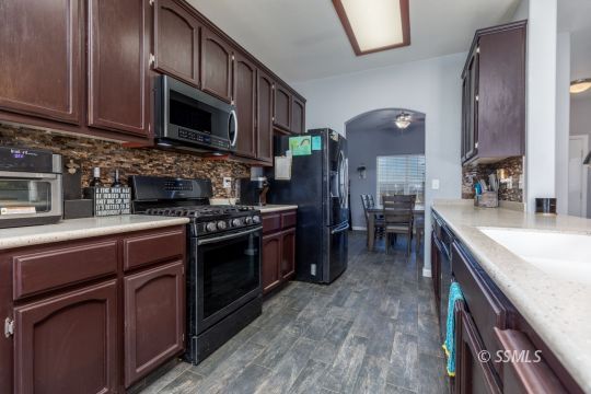1117 West Church Avenue Ridgecrest, CA 93555 - Photo 9 of 38 Gallery Image 9