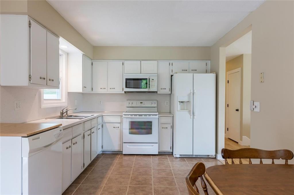 76 Broadturn Road Scarborough, ME 04074 - Photo 11 of 34 Photo