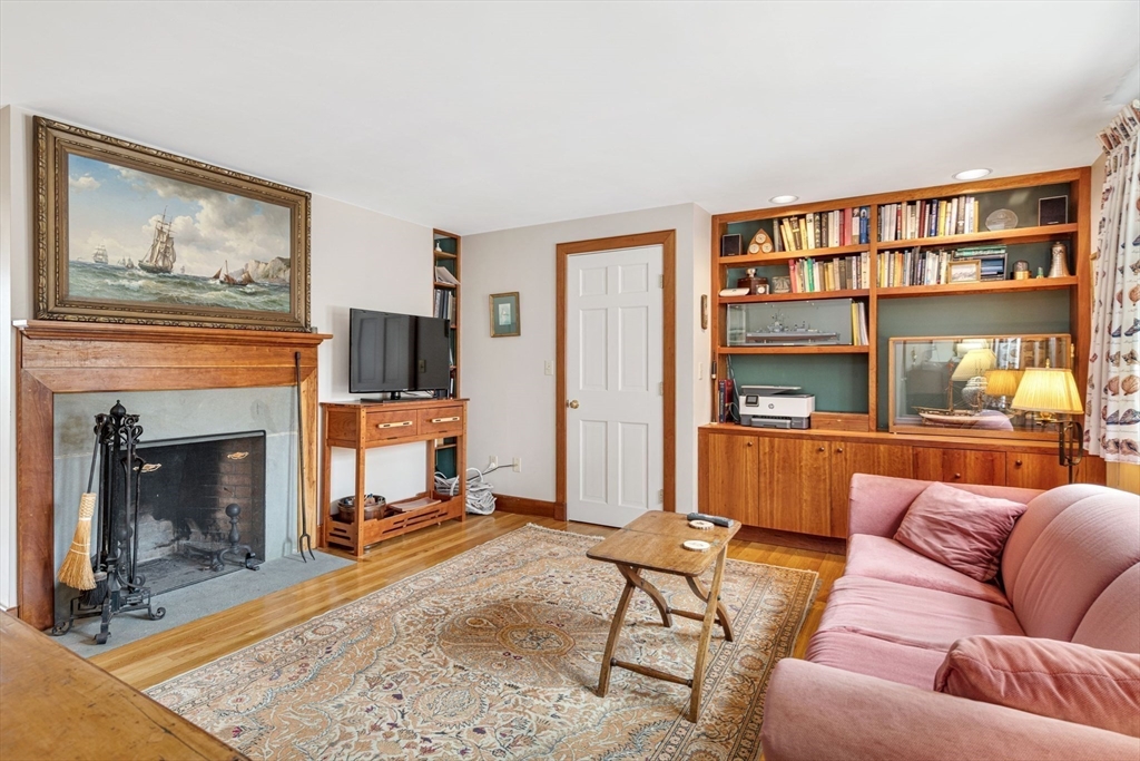 28 Whistler Point Road Westport, MA 02790 - Photo 13 of 35 Gallery Image 13