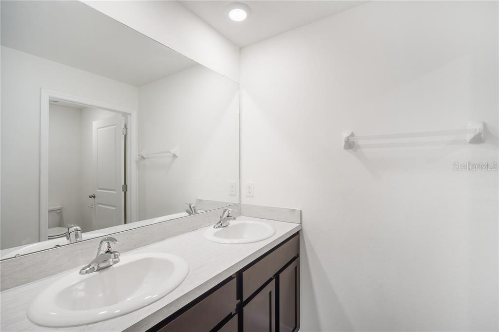 7575 Sail Clover Lane Zephyrhills, FL 33540 - Photo 17 of 27