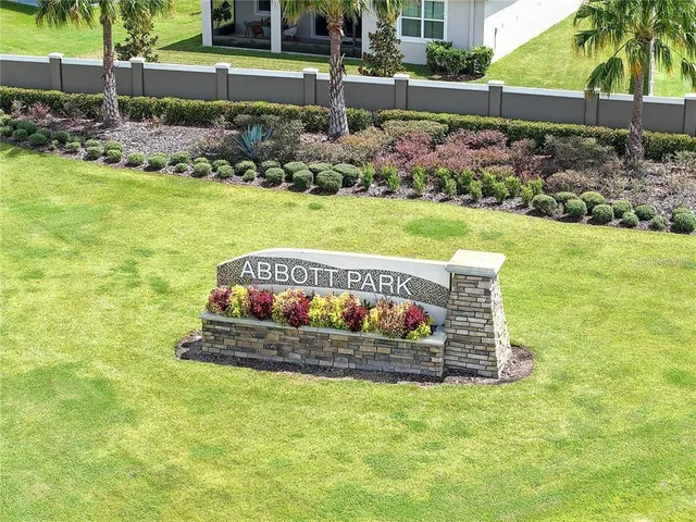 $2,299 | 7575 Sail Clover Lane, Zephyrhills, FL 33540