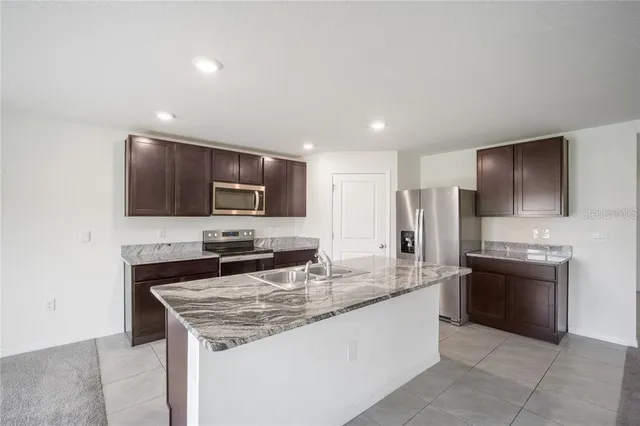 $2,299 | 7575 Sail Clover Lane, Zephyrhills, FL 33540