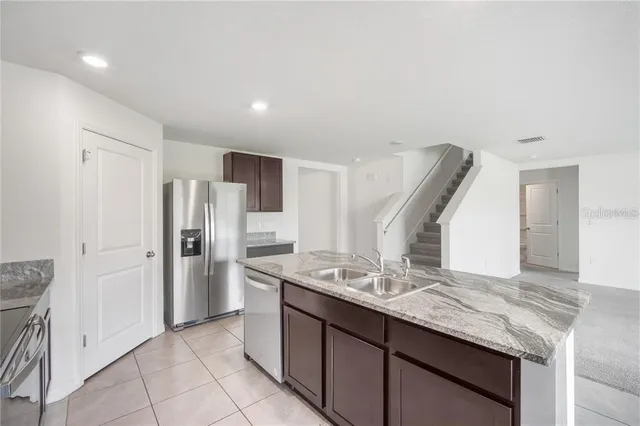 $2,299 | 7575 Sail Clover Lane, Zephyrhills, FL 33540