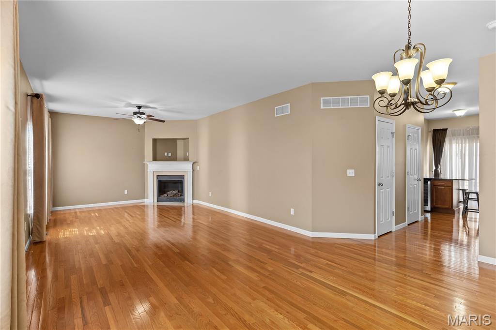 532 Hannah Way Arnold, MO 63010 - Photo 4 of 25