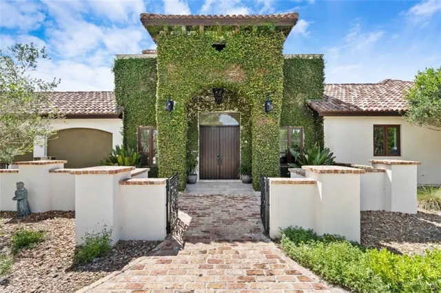 $1,390,000 | 1425 Encanto Road, Unit SERVICE, Weslaco, TX 78596