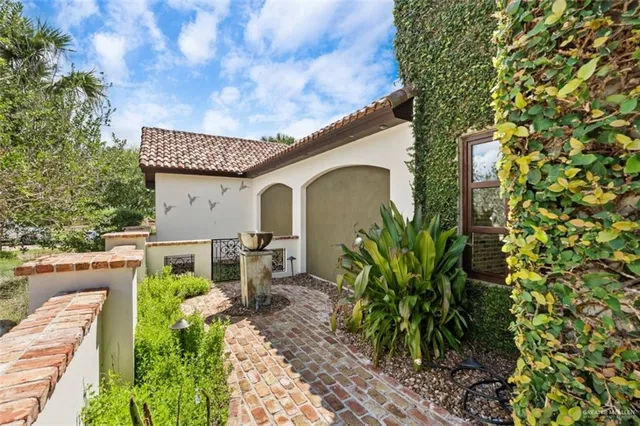 $1,390,000 | 1425 Encanto Road, Unit SERVICE, Weslaco, TX 78596