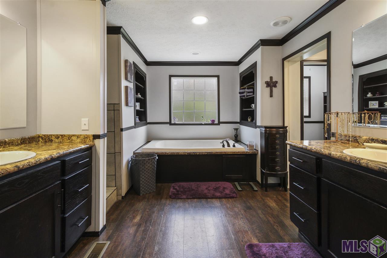24020 Joe May Road Denham Springs, LA 70726 - Photo 11 of 35 Gallery Image 11