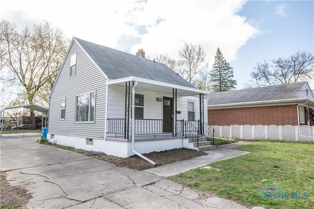 5526 Ruth Avenue Toledo, OH 43613 - Photo 4 of 27 Gallery Image 4