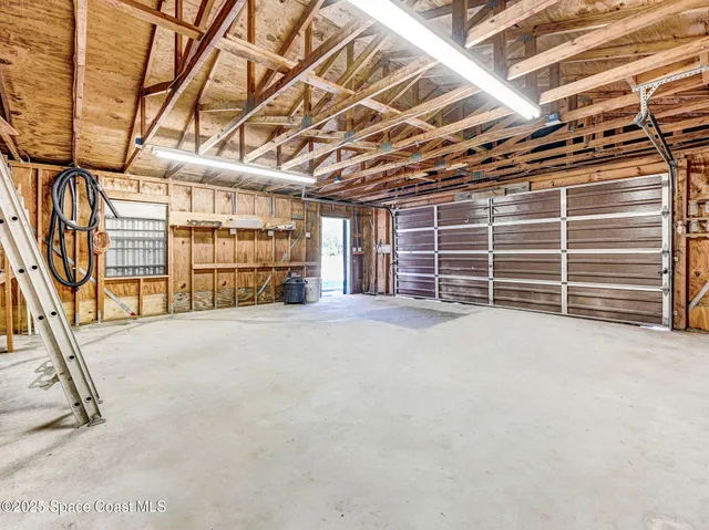 $685,000 | 6570 Whispering Pines Lane, Grant, FL 32949