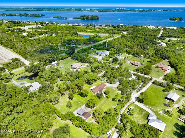 $685,000 | 6570 Whispering Pines Lane, Grant, FL 32949