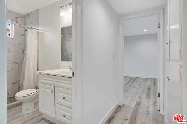 $3,275 | 10823 Camarillo Street, North Hollywood, CA 91602