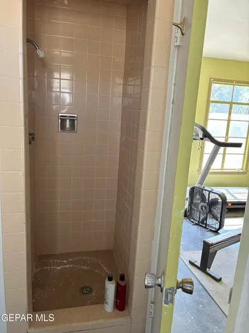 $525,000 | 7015 McNutt Road, Anthony, NM 88021