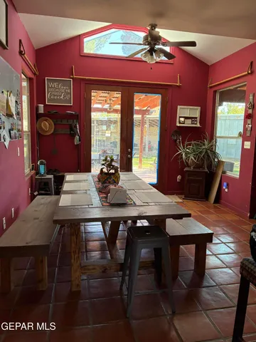 $525,000 | 7015 McNutt Road, Anthony, NM 88021