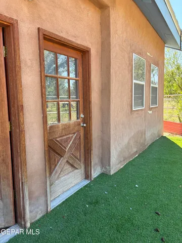 $525,000 | 7015 McNutt Road, Anthony, NM 88021