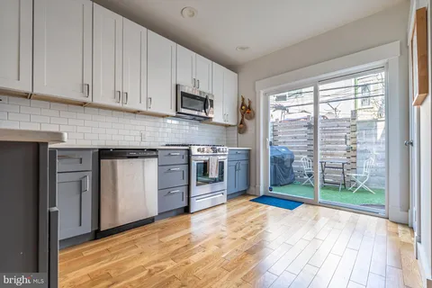 $519,000 | 2119 Sears Street, Philadelphia, PA 19146