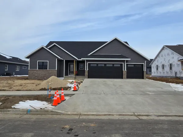 $579,900 | 3601 Samson Drive, Milton, WI 53563