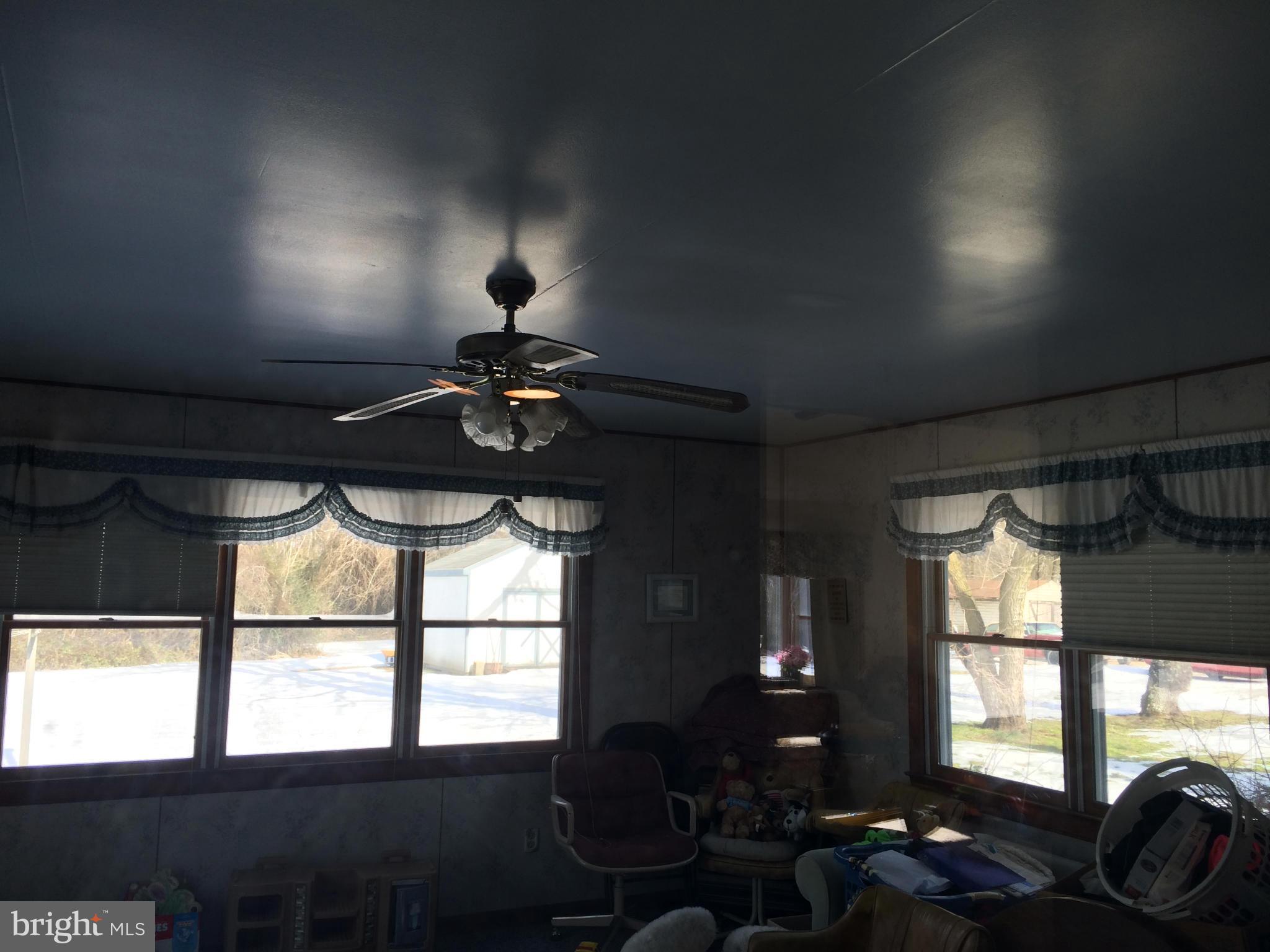 403 Spring Road Millington, MD 21651 - Photo 4 of 11 All Season Room