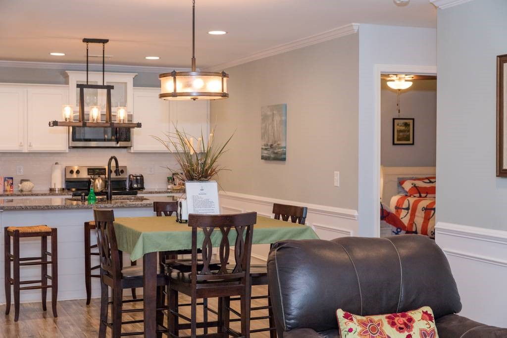 217 Giles Street Anderson, SC 29621 - Photo 18 of 37 Lower level house has kitchen/breakfast room open