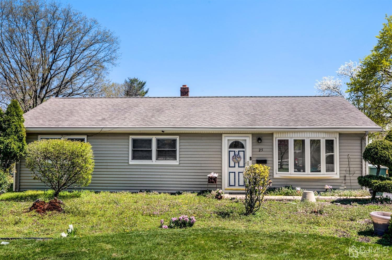 25 Clausen Road Edison, NJ 08817 - Photo 1 of 21 Gallery Image 1