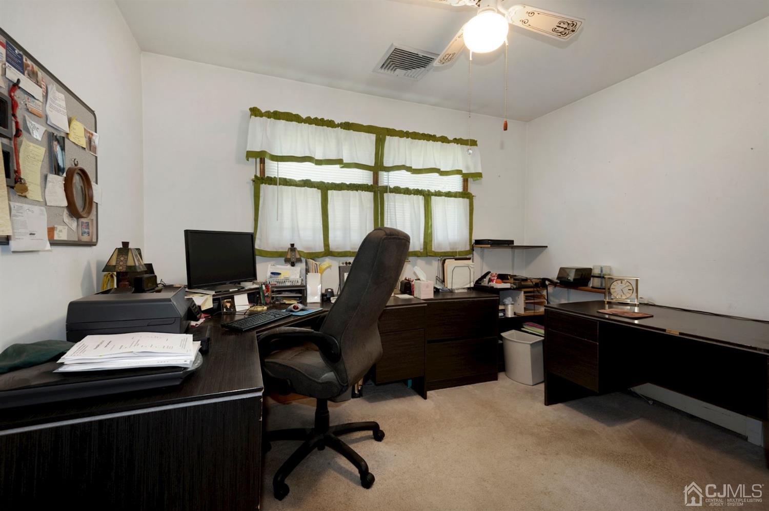 25 Clausen Road Edison, NJ 08817 - Photo 14 of 21 Gallery Image 14