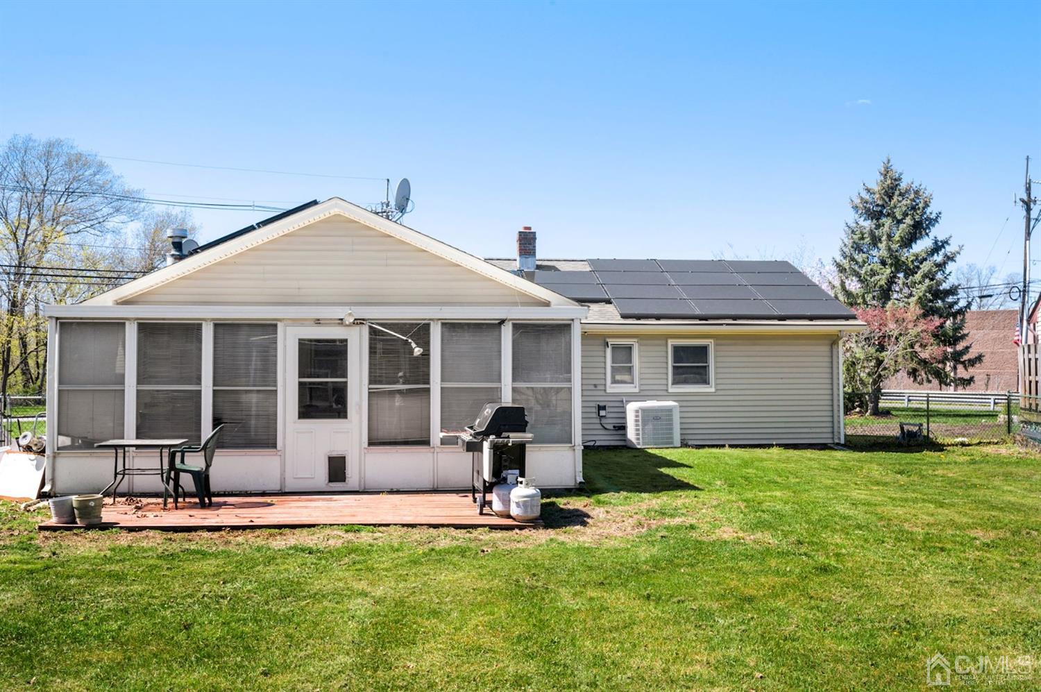 25 Clausen Road Edison, NJ 08817 - Photo 17 of 21 Gallery Image 17