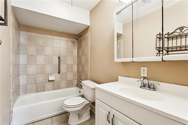 $205,000 | 1804 Goldfinch Drive, St. Bernard, LA 70085