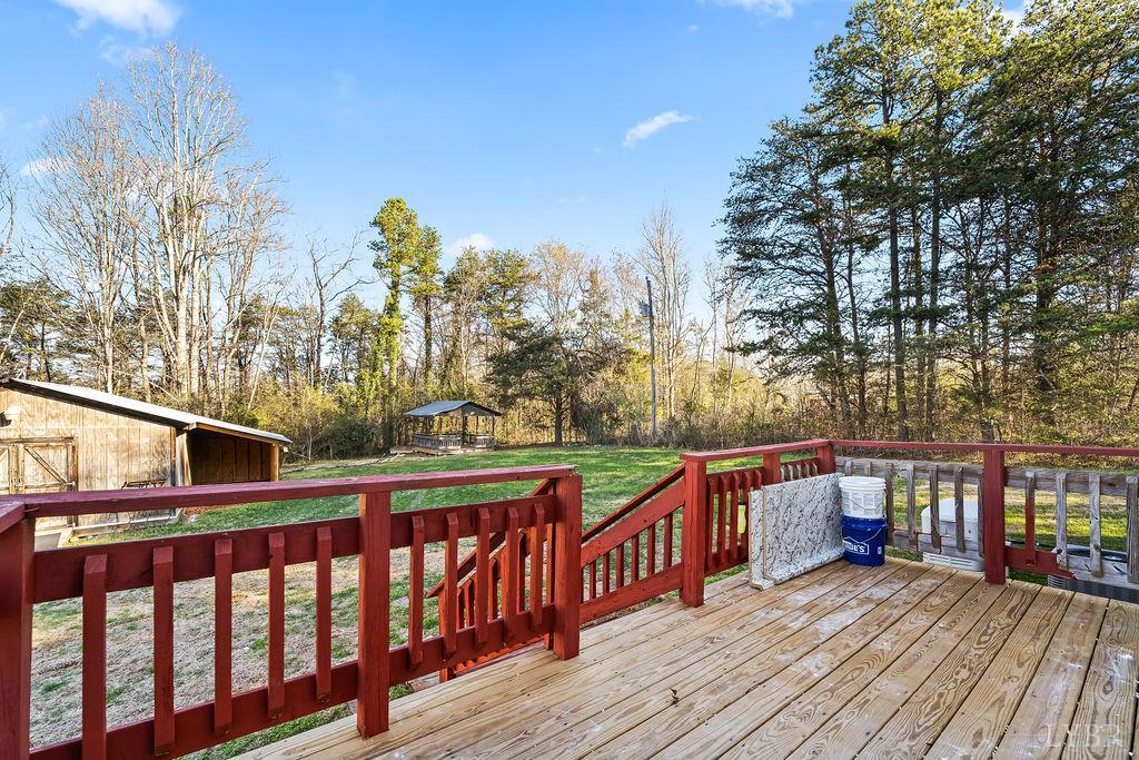 968 Mud Street Concord, VA 24538 - Photo 11 of 47