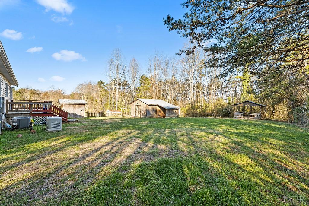 968 Mud Street Concord, VA 24538 - Photo 8 of 47