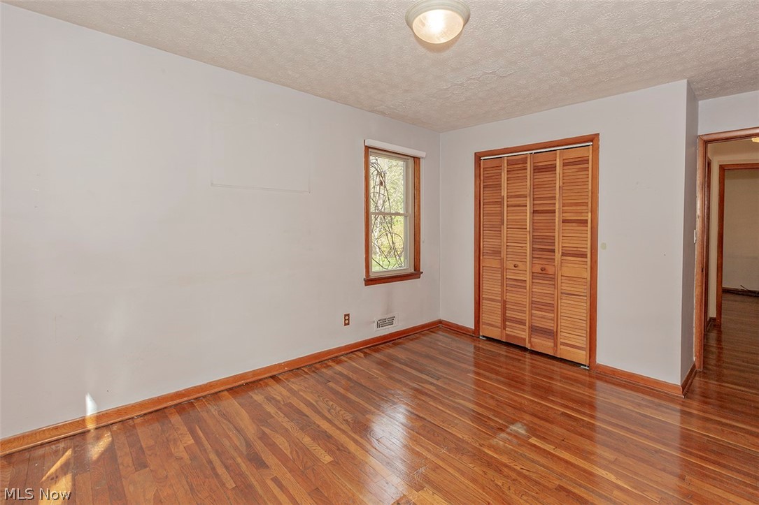 4633 Liberty Road Cleveland, OH 44121 - Photo 24 of 35