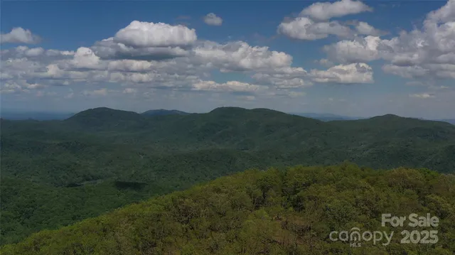 $795,000 | 68-77 & 92 Misty Dawn Cove, Unit 4A 5A & 13A, Hendersonville, NC 28792