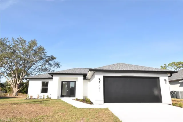 $2,200 | 5051 Foxhall Road, North Port, FL 34288