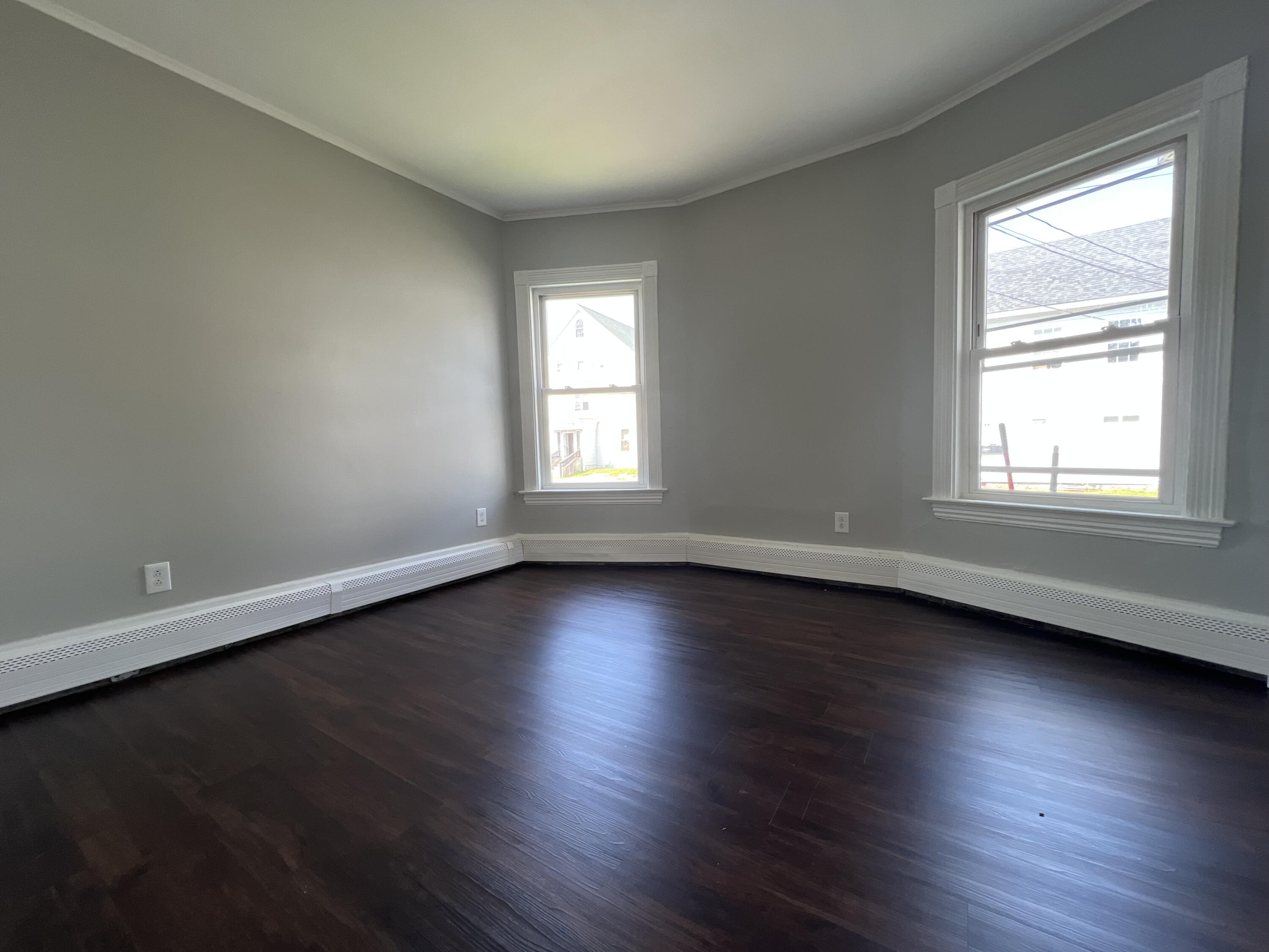 25 Elm Street Lewiston, ME 04240 - Photo 7 of 21 25 Elm St